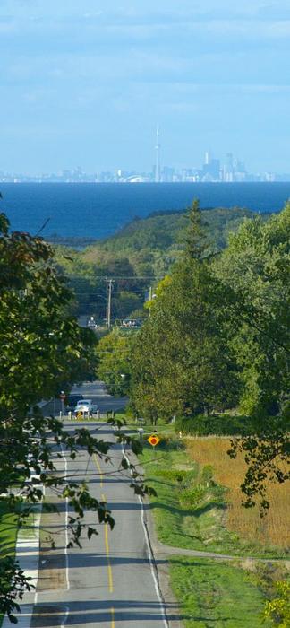 Toronto Panorama Bruce Trail Road-PS-8-bits